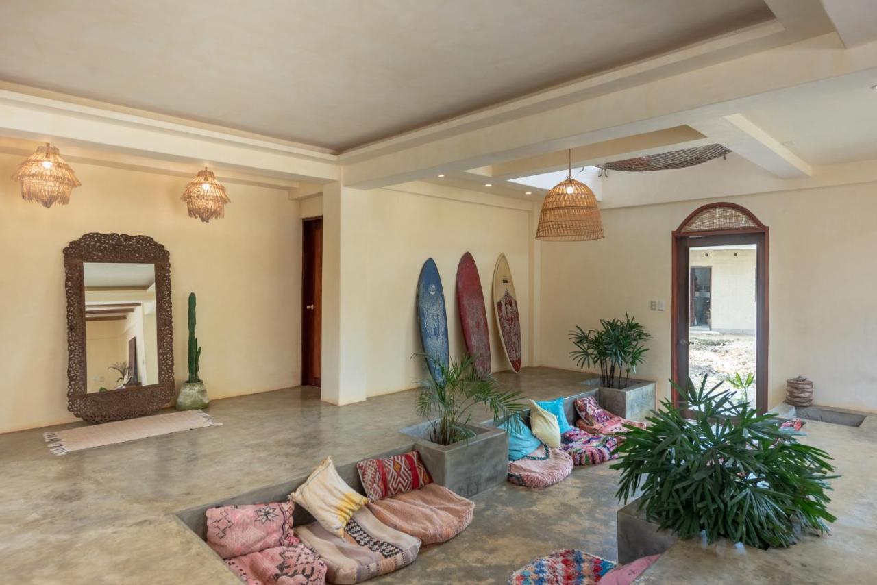 Vedya Boutique Hostel 제너럴 루나 외부 사진
