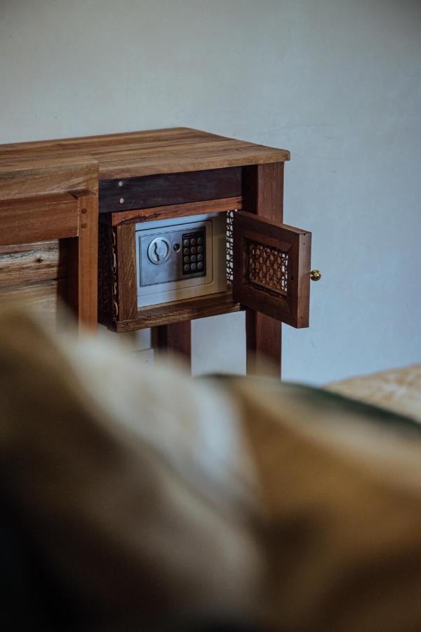 Vedya Boutique Hostel 제너럴 루나 외부 사진
